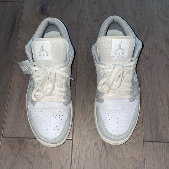 Air Jordan 1 low premium ‘elephant print’ - Picture 2 of 7